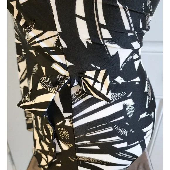 Maxine Of Hollywood Halter Neck Skirted Front One Piece Swimsuit Tropical Sz 10 - Picture 7 of 15